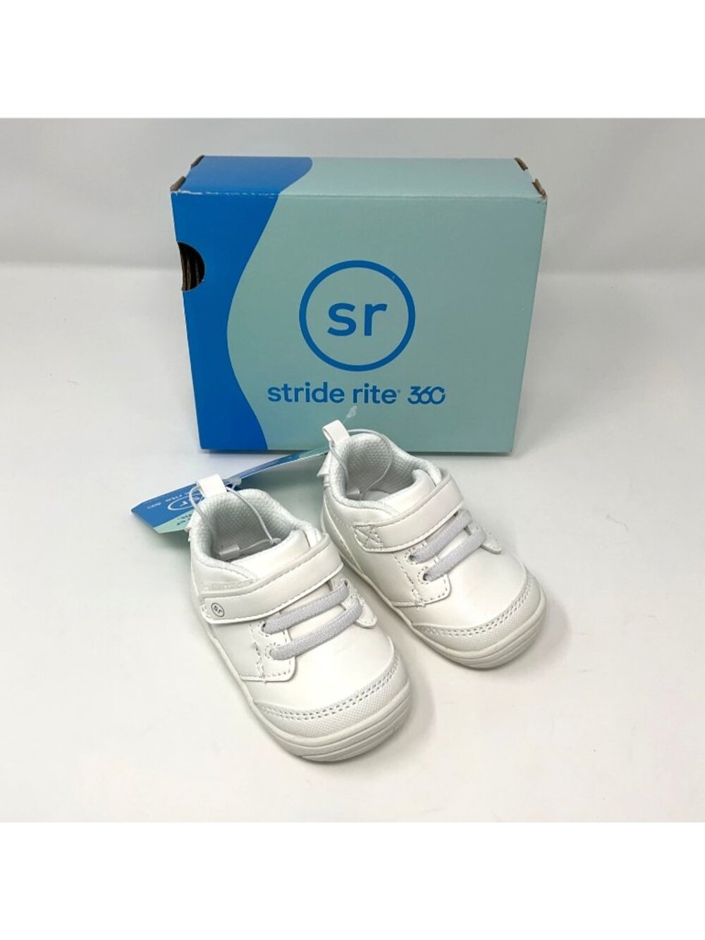 Stride Rite Taye 2 Sneakers Baby Toddler White Casual Shoes Size 3M Walker Shoes